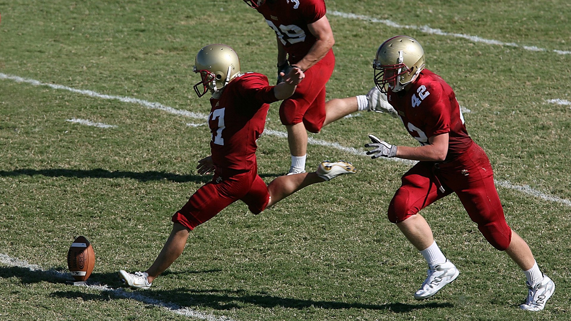 法甲新锐崭露锋芒：未来之星闪耀绿茵！，足坛未来之星